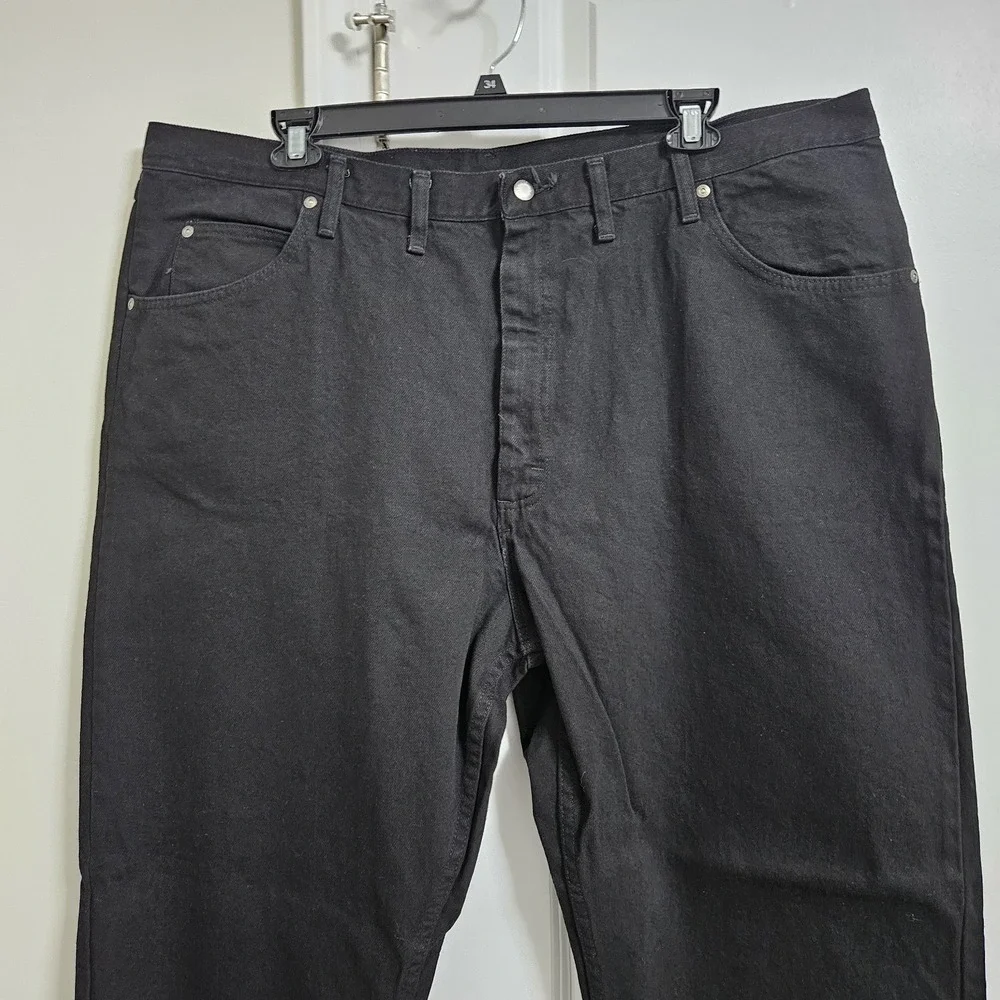 Wrangler Jeans Mens 44x30 Black Five Star Premium Denim Relaxed Fit Straight Leg